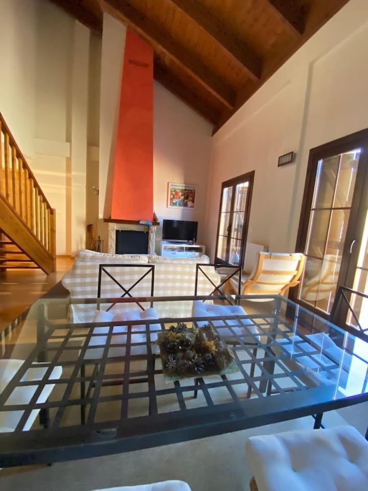 Coqueto Apartamento Duplex Fiscal Bagian luar foto